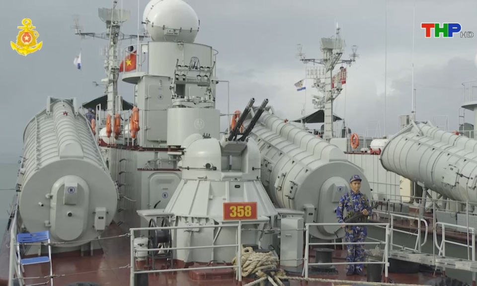 Tổ quốc v&agrave; người chiến sĩ Hải qu&acirc;n: Vui xu&acirc;n mới sẵn s&agrave;ng chiến đấu cao