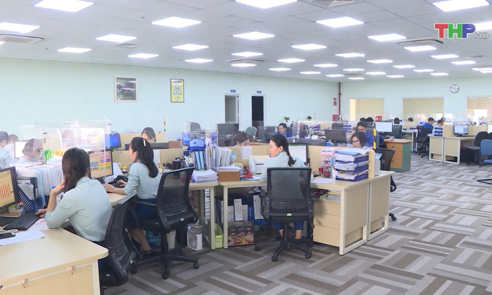 Sắp đề xuất tăng lương tối thiểu v&ugrave;ng  