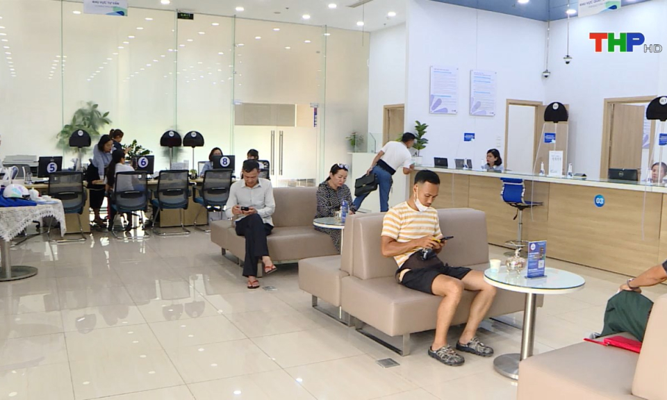 Khoa học c&ocirc;ng nghệ v&agrave; đời sống: Ng&agrave;nh ng&acirc;n h&agrave;ng - Ti&ecirc;n phong trong ứng dụng c&ocirc;ng nghệ