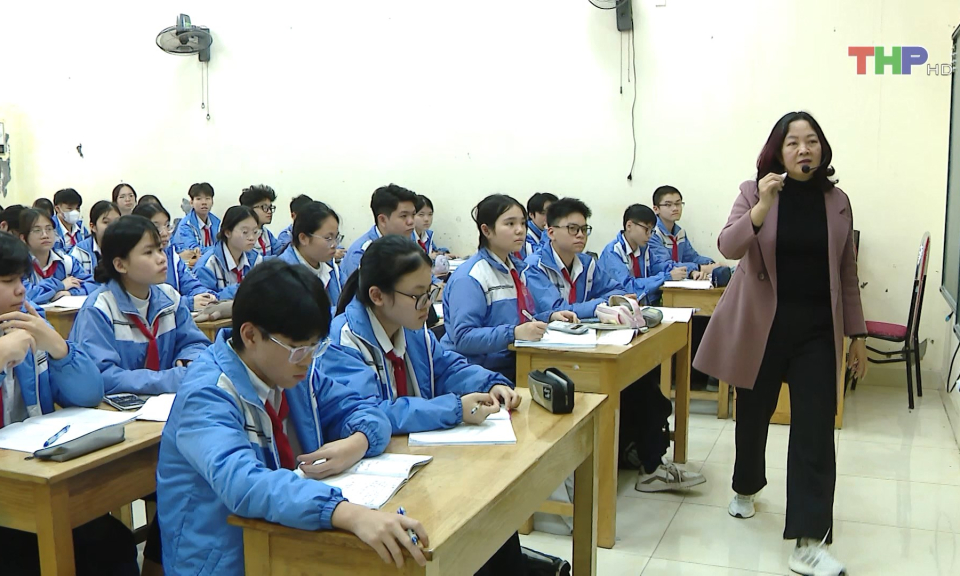 Thực hiện nghi&ecirc;m quy định về dạy th&ecirc;m, học th&ecirc;m 