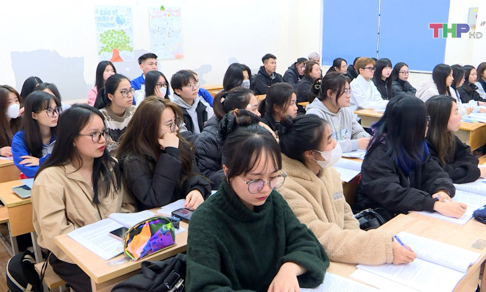 N&acirc;ng cao chất lượng đ&agrave;o tạo nguồn nh&acirc;n lực  