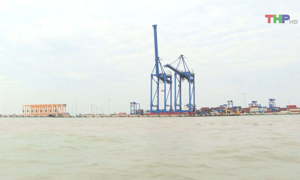 Bảo đảm an to&agrave;n lưu th&ocirc;ng tr&ecirc;n luồng h&agrave;ng hải    