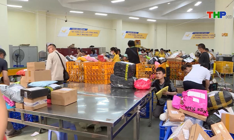 Bản tin tiếng Anh (28/02/2025)