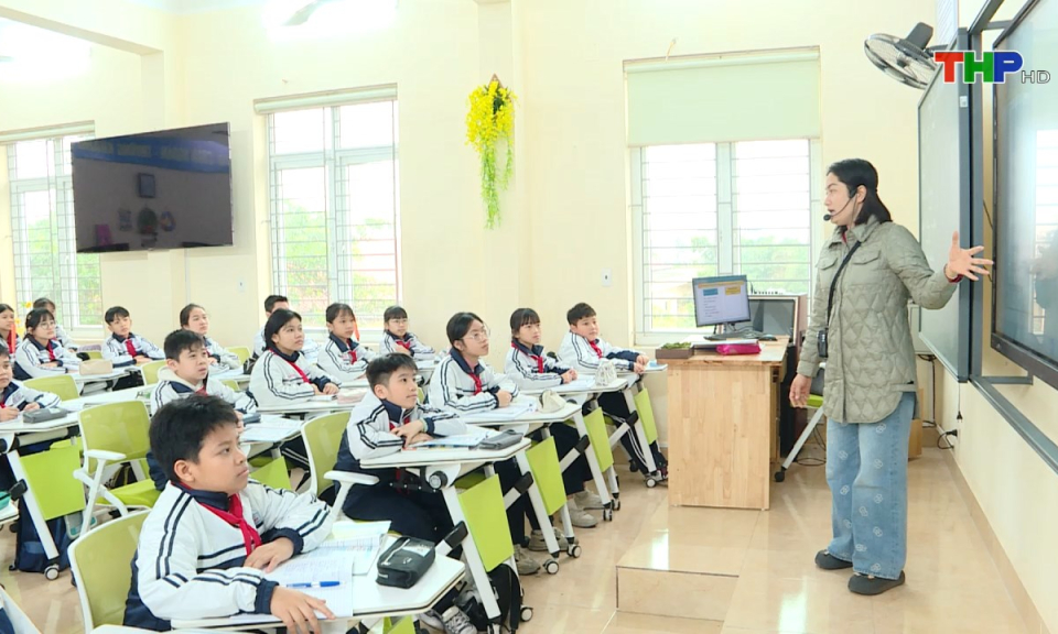 Điểm nhấn 365: C&acirc;u chuyện dạy th&ecirc;m v&agrave; học th&ecirc;m