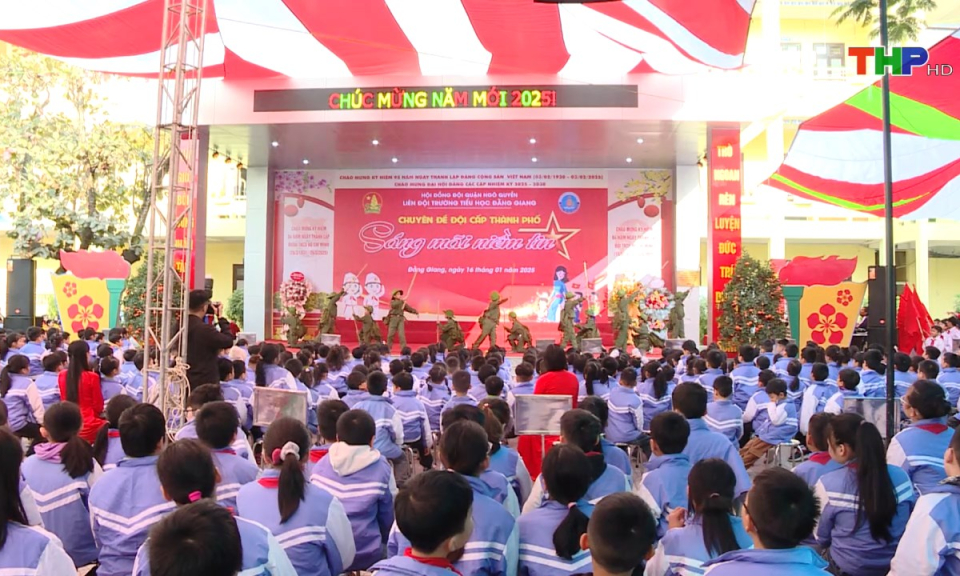 X&acirc;y dựng Đảng: Khơi dậy l&ograve;ng y&ecirc;u nước v&agrave; tự h&agrave;o d&acirc;n tộc