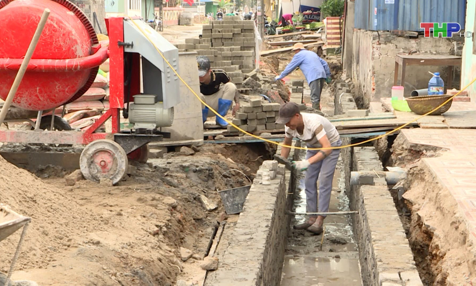 Bảo đảm tiến độ x&acirc;y dựng n&ocirc;ng th&ocirc;n mới  