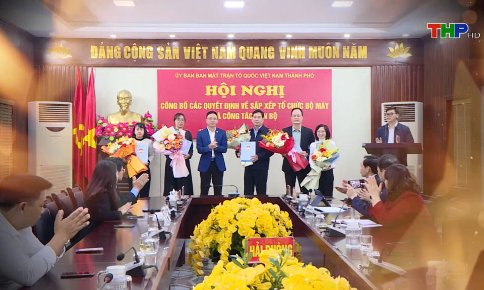 X&acirc;y dựng Đảng: Sắp xếp tổ chức bộ m&aacute;y - chủ trương đ&uacute;ng, h&agrave;nh động quyết liệt