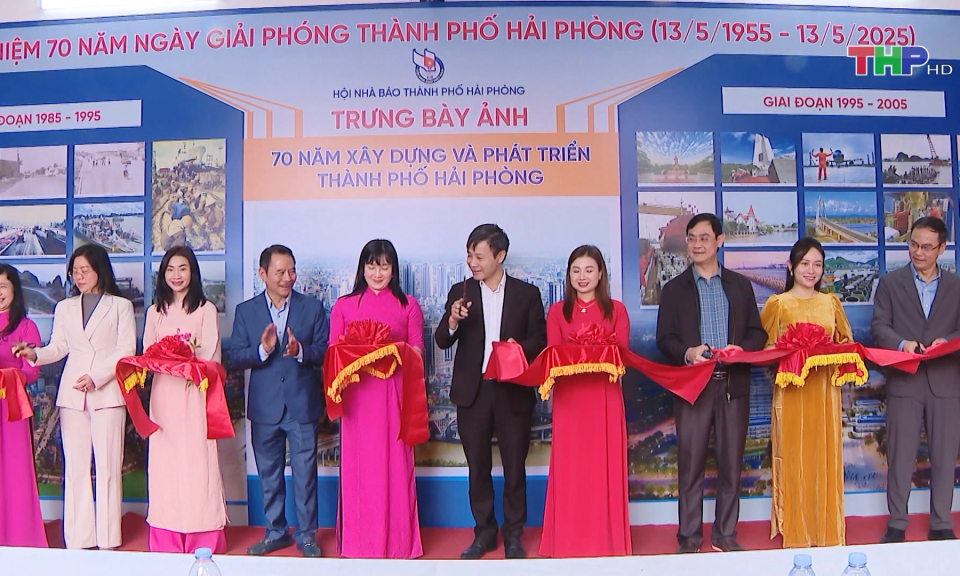 &ldquo;39 năm đồng h&agrave;nh c&ugrave;ng sự ph&aacute;t triển th&agrave;nh phố Cảng&rdquo;