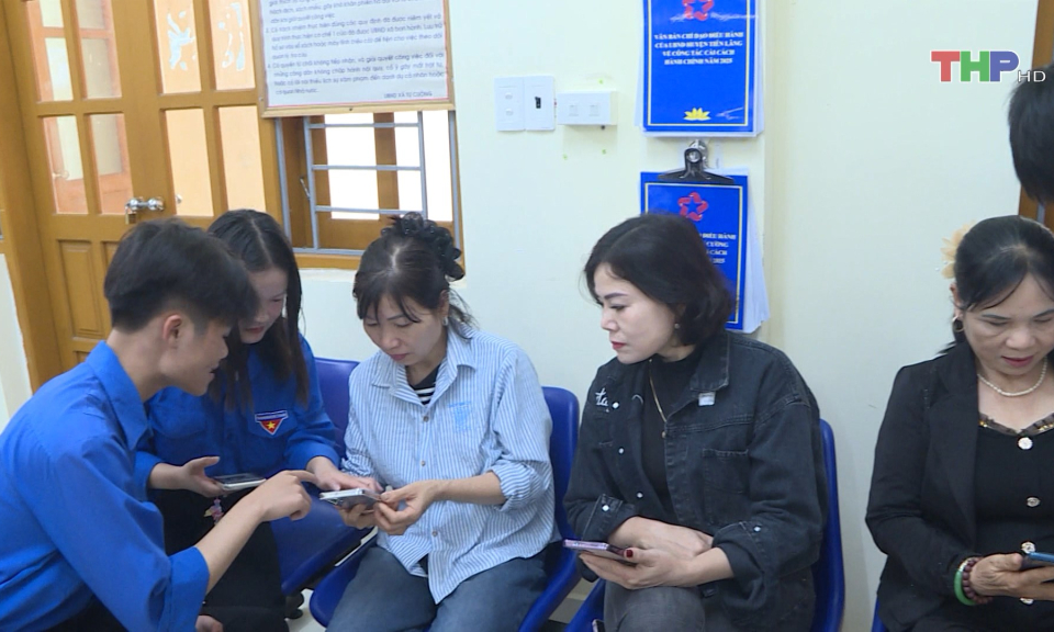 Phát động phong trào “Bình dân học vụ số”