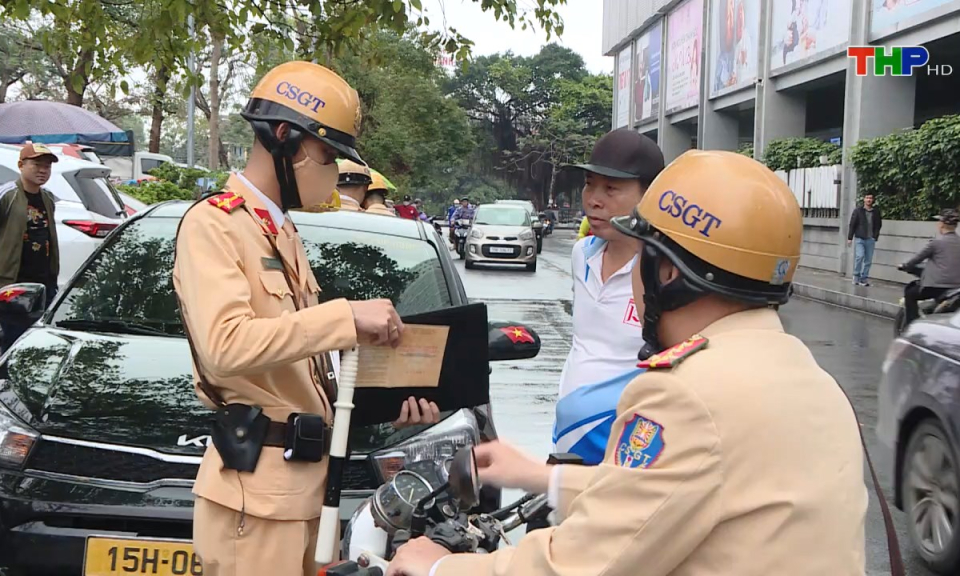 An toàn giao thông: Triển khai công tác bảo đảm trật tự an toàn giao thông quyết liệt, đồng bộ