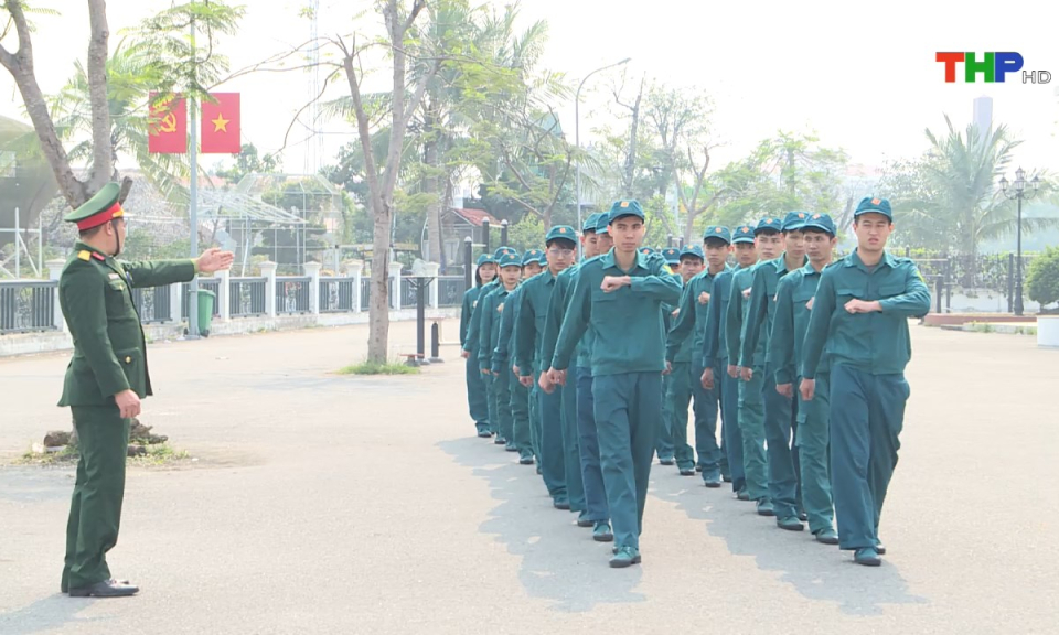 Quốc phòng địa phương: Nâng cao chất lượng công tác huấn luyện dân quân tự vệ năm thứ nhất