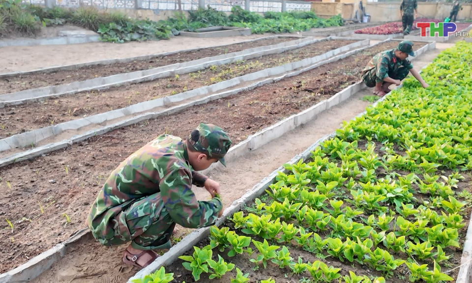 Bảo đảm hậu cần tr&ecirc;n đảo Bạch Long Vĩ