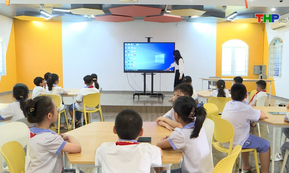 Khoa học c&ocirc;ng nghệ v&agrave; đời sống: Lớp học th&ocirc;ng minh - M&ocirc; h&igrave;nh lớp học tương lai