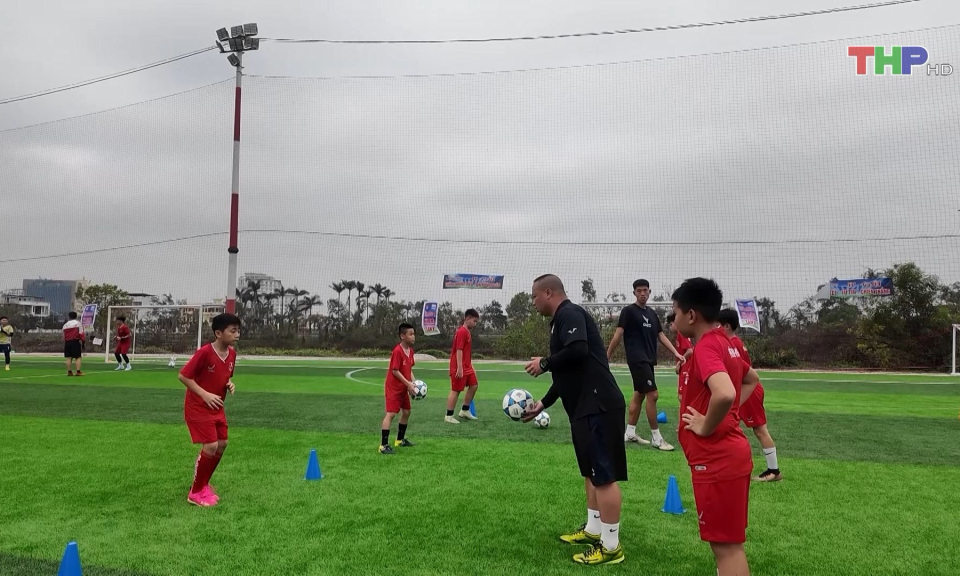 Bước tiến trong đ&agrave;o tạo b&oacute;ng đ&aacute; trẻ Hải Ph&ograve;ng