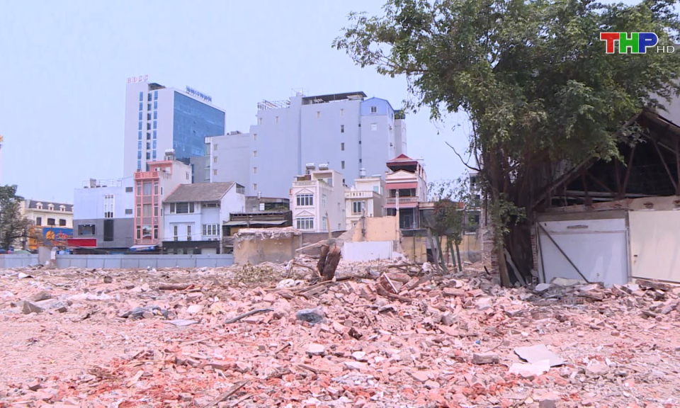 Tiến h&agrave;nh GPMB cho Dự &aacute;n khu t&aacute;i định cư v&agrave; b&atilde;i đỗ xe quận L&ecirc; Ch&acirc;n