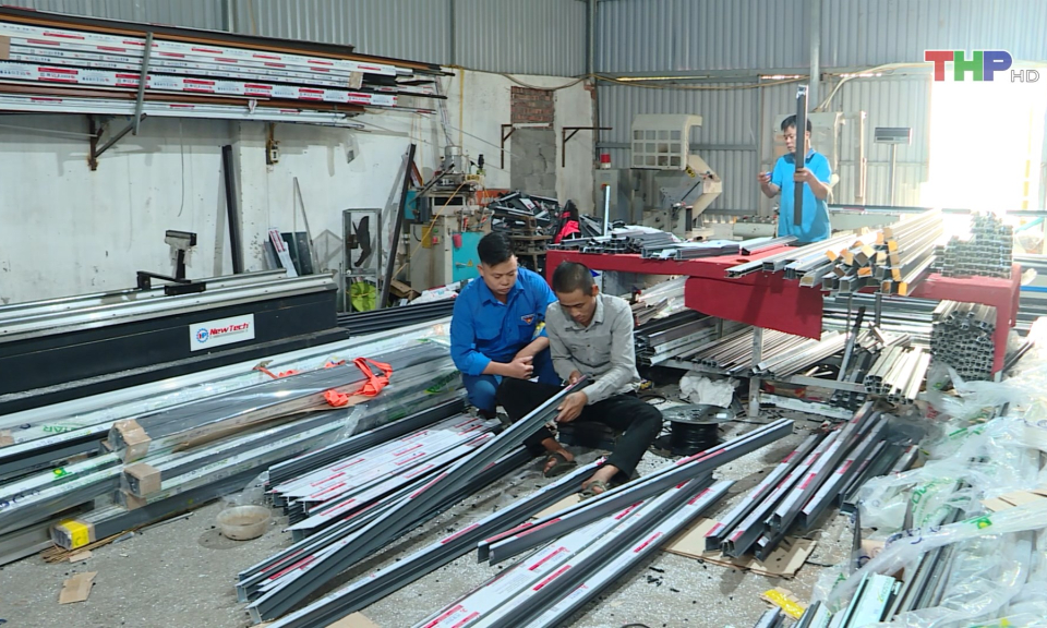 Đồng h&agrave;nh c&ugrave;ng thanh ni&ecirc;n lập nghiệp