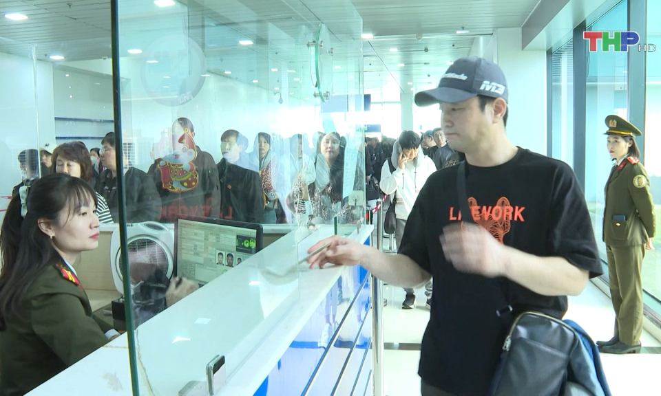 Bảo đảm an ninh, hoạt động th&ocirc;ng suốt tại cảng h&agrave;ng kh&ocirc;ng 