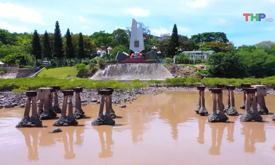 Bến K15 - Nơi xuất ph&aacute;t của Đo&agrave;n t&agrave;u kh&ocirc;ng số