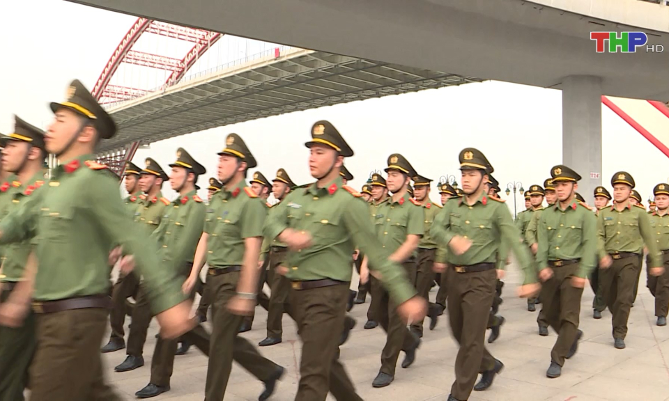 T&iacute;ch cực chuẩn bị cho Lễ hội Hoa Phượng Đỏ 2025