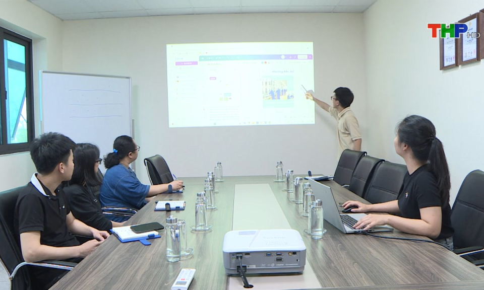 Tuổi trẻ Hải Phòng: Người trẻ chuyển mình trong cuộc đua với công nghệ