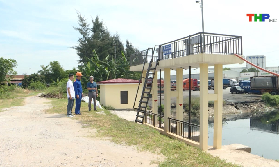 Đại biểu nh&acirc;n d&acirc;n với cử tri: Tăng cường khảo s&aacute;t hoạt động xử l&yacute; nước thải, ti&ecirc;u tho&aacute;t nước