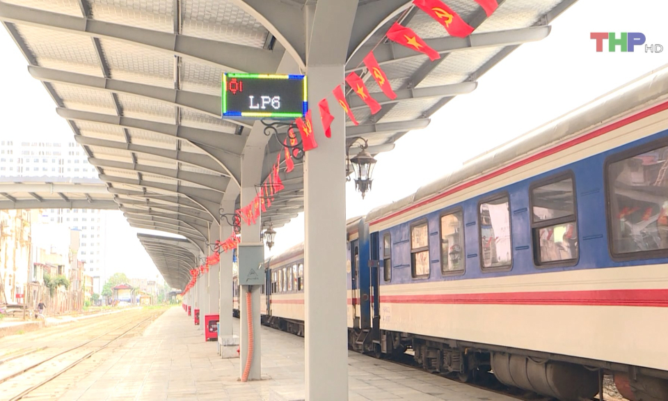 T&igrave;m giải ph&aacute;p ph&aacute;t triển du lịch đường sắt ở Hải Ph&ograve;ng