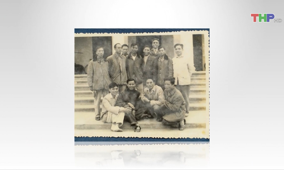 K&yacute; ức những ng&agrave;y t&aacute;c nghiệp b&aacute;o ch&iacute; tr&ecirc;n chiến trường