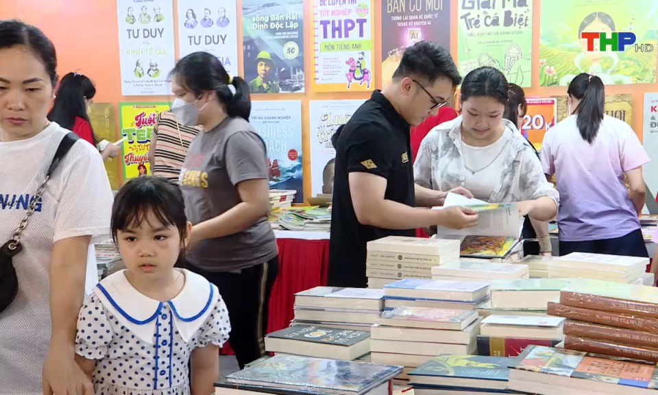Điểm hẹn du lịch: Đường sách Hải Phòng