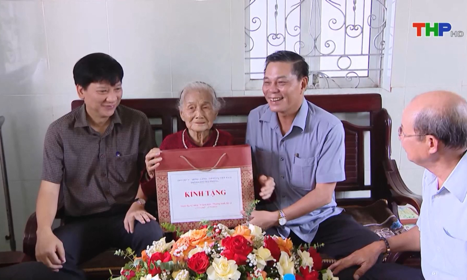 Hải Ph&ograve;ng - Địa phương đi đầu trong ch&iacute;nh s&aacute;ch với người c&oacute; c&ocirc;ng