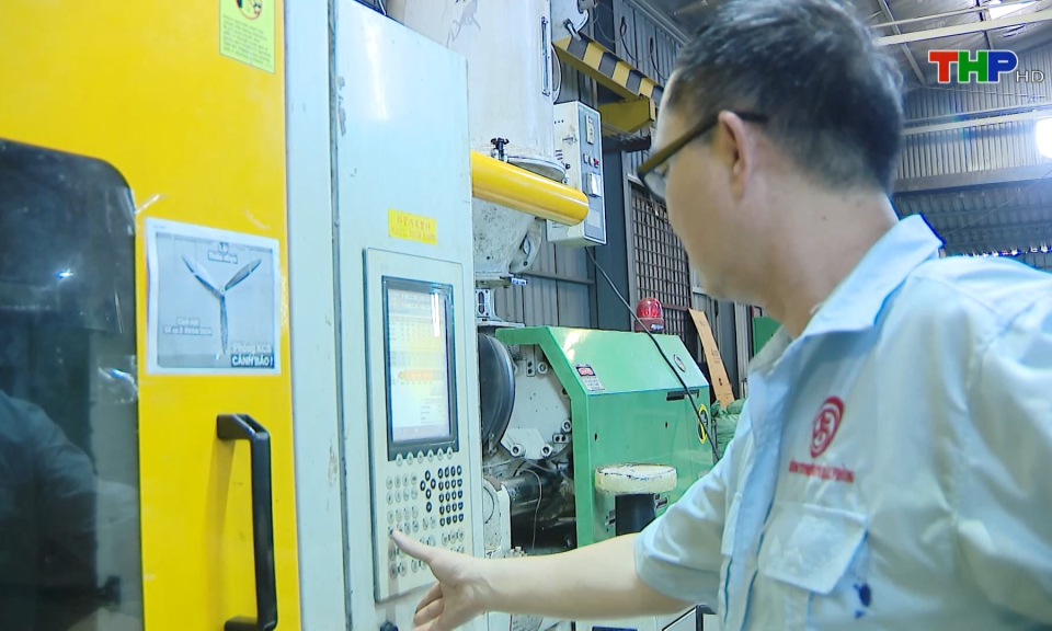 Th&uacute;c đẩy tiết kiệm năng lượng trong sản xuất v&agrave; ti&ecirc;u d&ugrave;ng