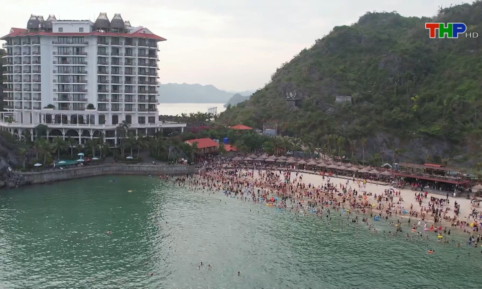 Hải Ph&ograve;ng đ&oacute;n 780 ngh&igrave;n lượt kh&aacute;ch trong dịp 30/4-1/5