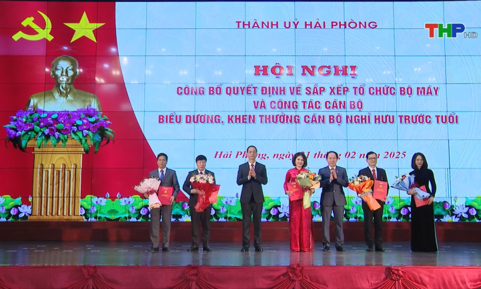 Xây dựng Đảng: Dấu ấn cuộc cách mạng tinh gọn bộ máy