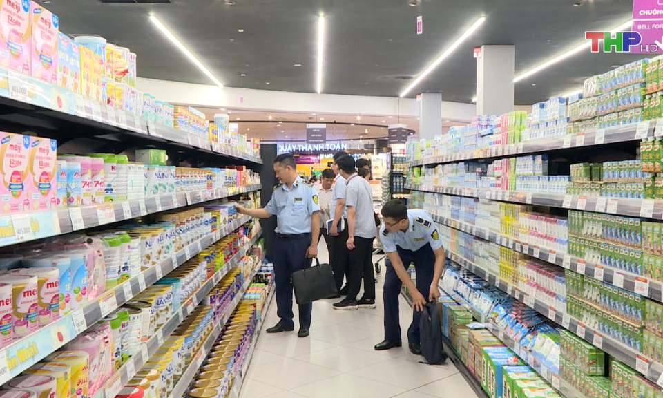 Siết chặt quản lý thị trường sản phẩm dạng sữa bột 