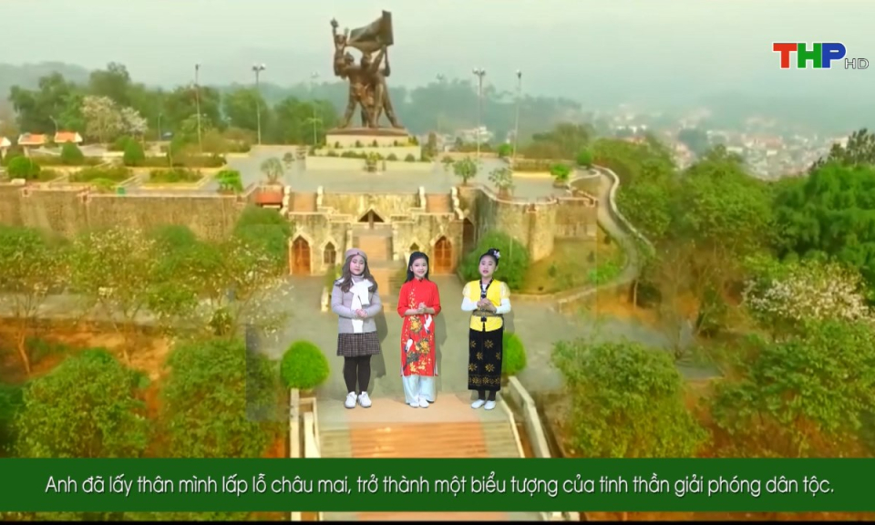 Lăng kính tuổi hoa: Hướng về Điện Biên