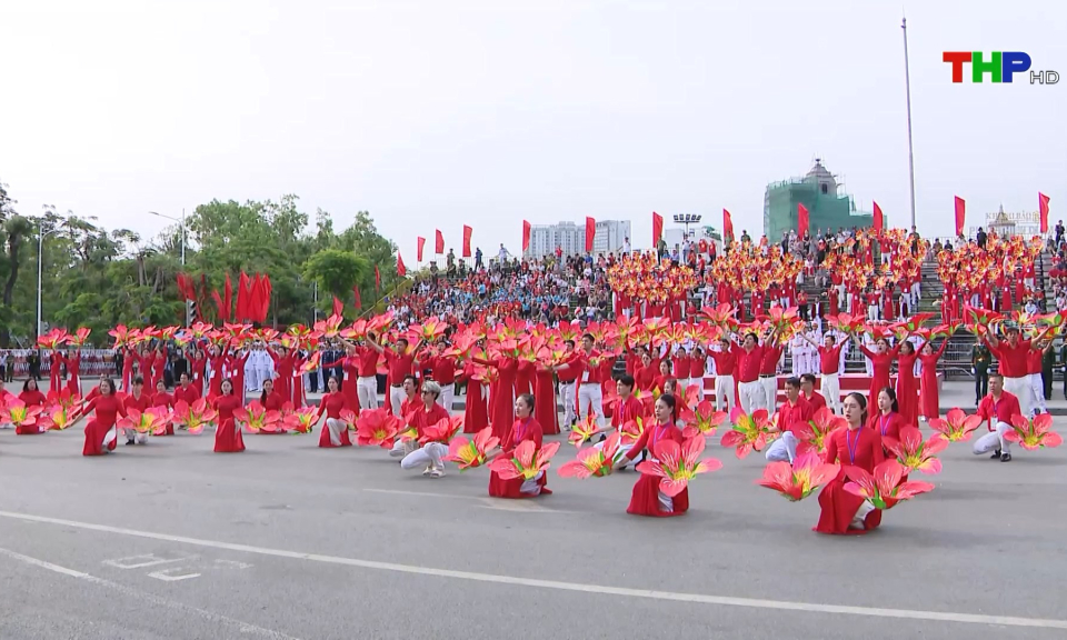 Tổng duyệt Chương tr&igrave;nh duyệt đội ngũ v&agrave; diễu h&agrave;nh quần ch&uacute;ng 