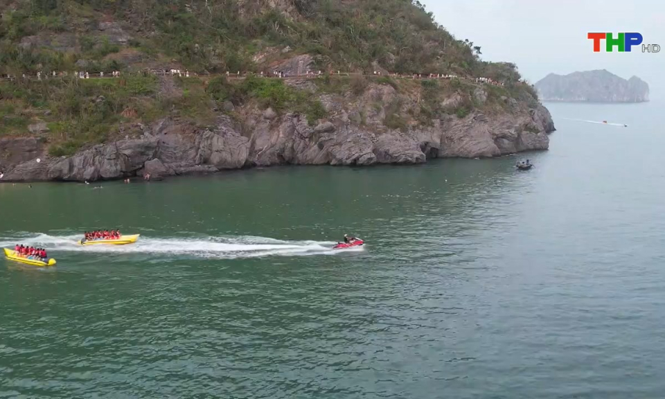 Bản tin tiếng Anh (17/05/2025)