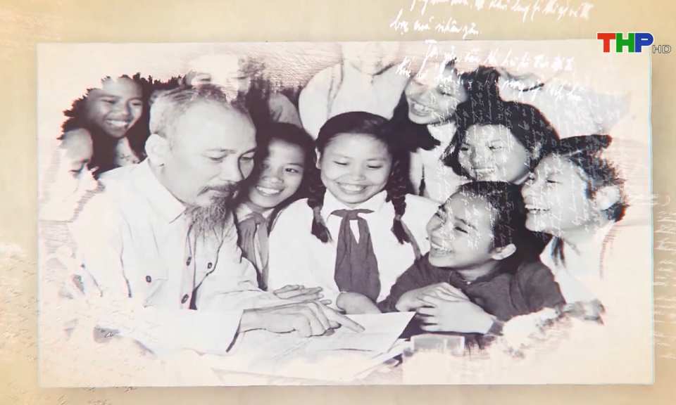 Chủ tịch Hồ Chí Minh sống mãi trong lòng nhân dân Việt Nam 