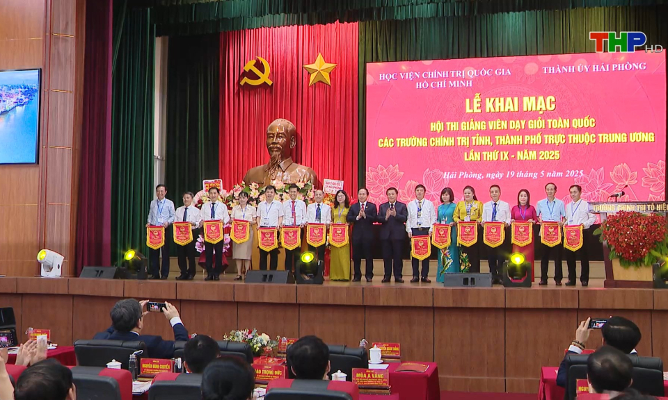 Hội thi giảng viên dạy giỏi toàn quốc các trường chính trị