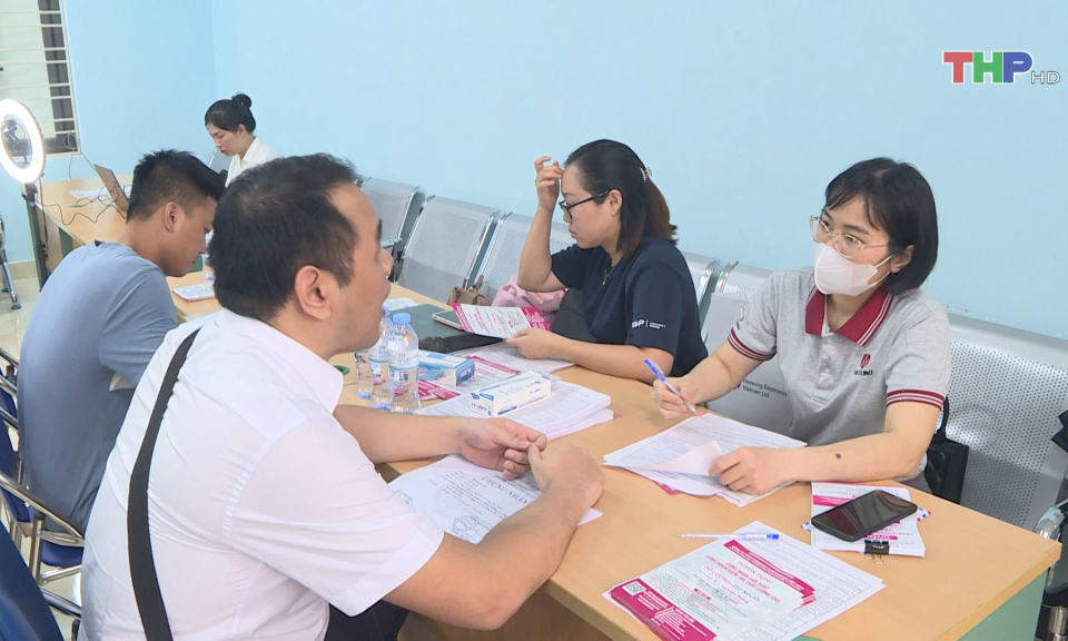 Đa dạng hoạt động giao dịch việc làm cho người lao động