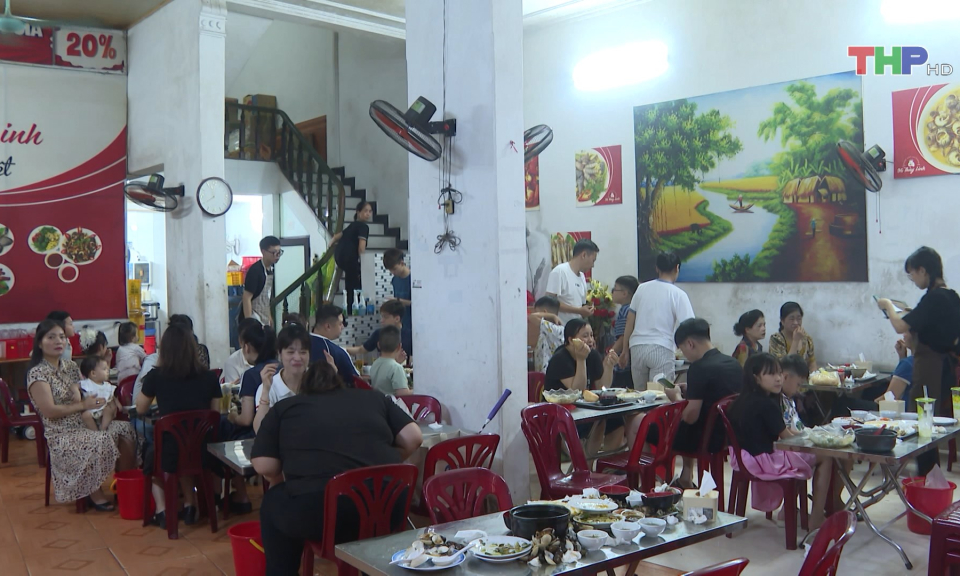 Nhiều m&oacute;n ăn Hải Ph&ograve;ng được ưa th&iacute;ch tại Hải Dương