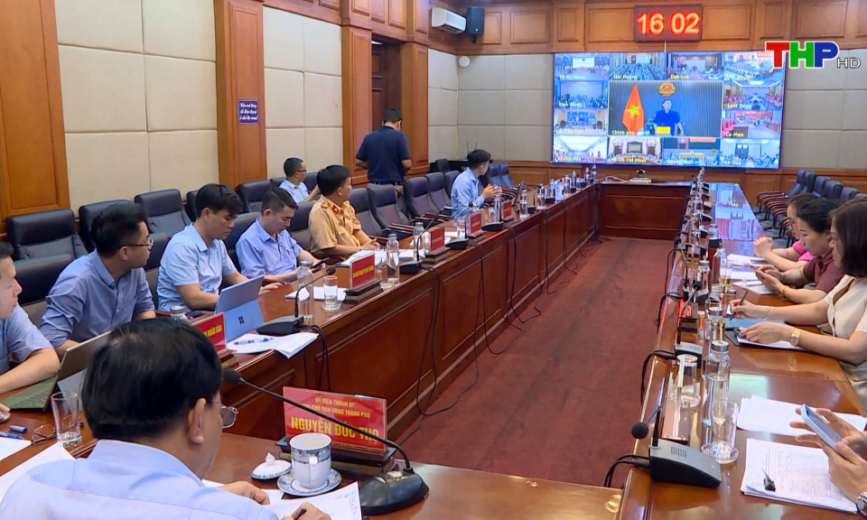 Quy định về ph&acirc;n quyền, ph&acirc;n cấp trong lĩnh vực x&acirc;y dựng, giao th&ocirc;ng