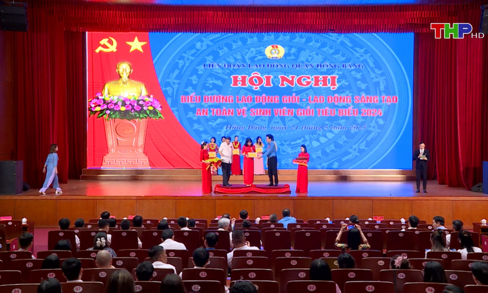 Đẩy mạnh phong trào thi đua từ cơ sở