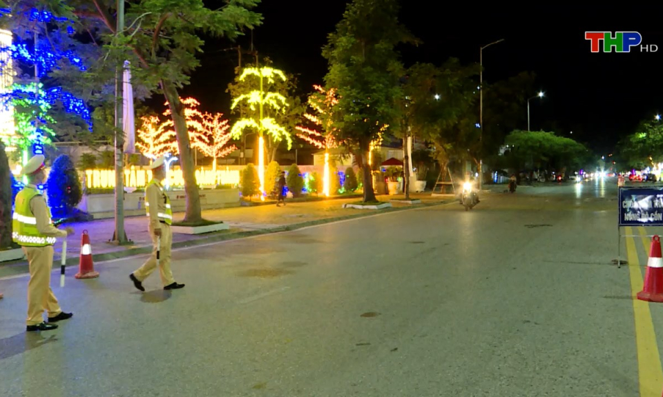 An toàn giao thông: Kiểm soát vi phạm nồng độ cồn để kéo giảm tai nạn giao thông