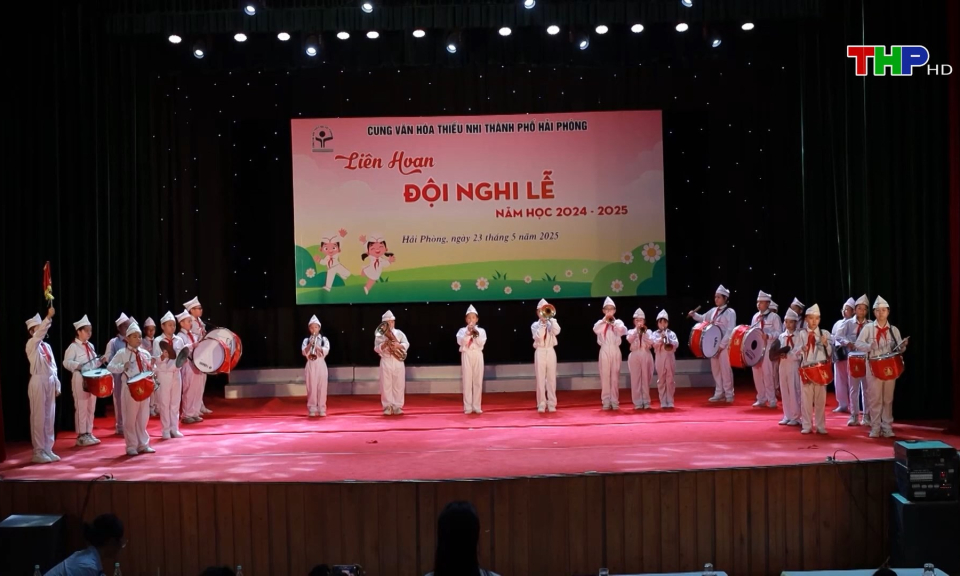 S&ocirc;i động Hội thi nghi thức Đội Thiếu ni&ecirc;n Tiền phong Hồ Ch&iacute; Minh  