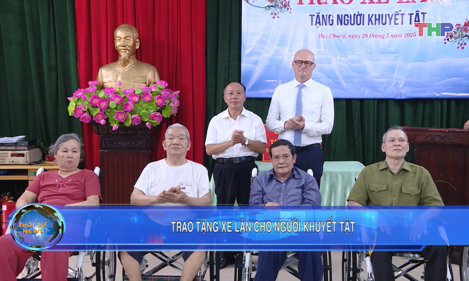 Hỗ trợ các hoàn cảnh khó khăn