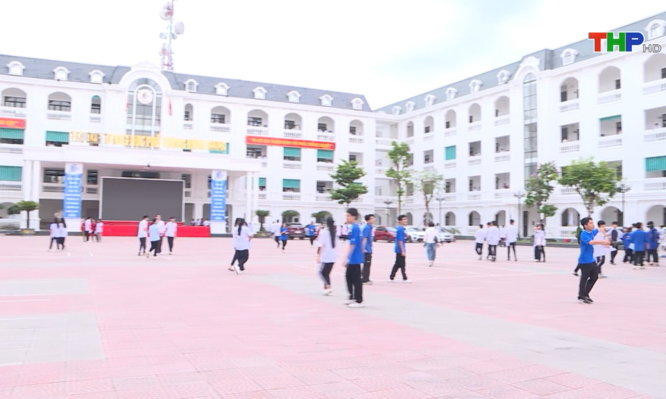 Ng&agrave;y đầu kỳ thi tuyển sinh v&agrave;o lớp 10 diễn ra an to&agrave;n, nghi&ecirc;m t&uacute;c