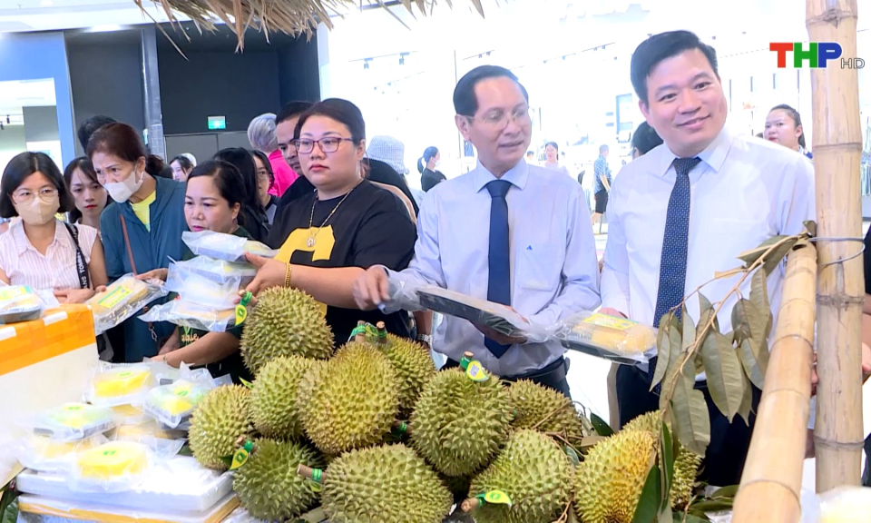 Kết nối tiêu thụ đặc sản địa phương
