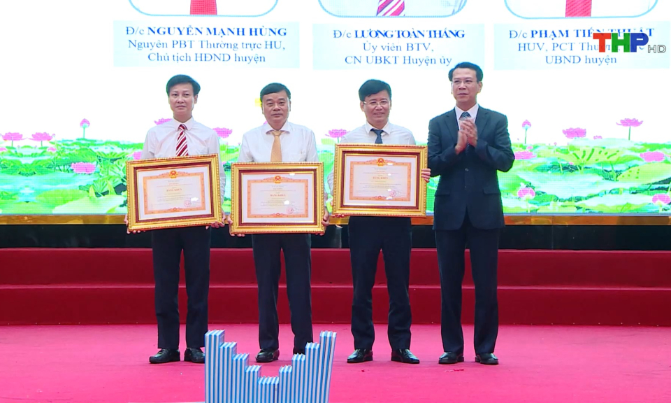 Huyện Kiến Thụy đạt chuẩn nông thôn mới nâng cao 