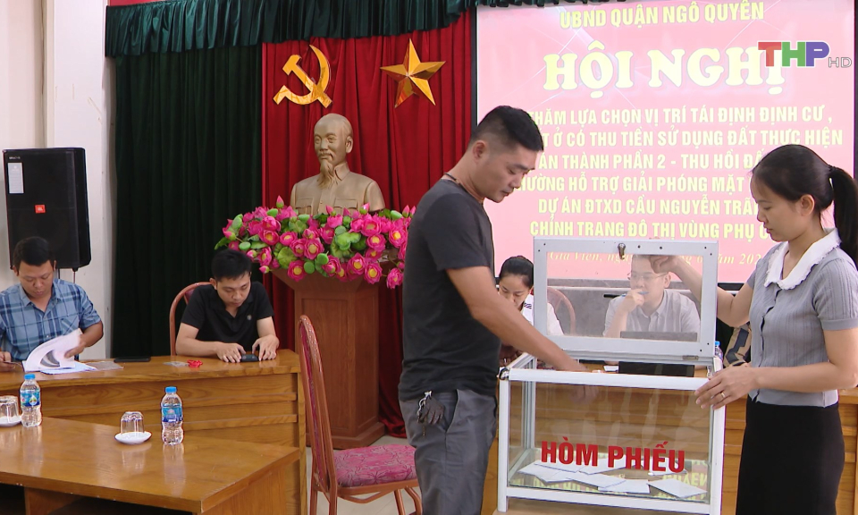 Bốc thăm giao đất tái định cư tại quận Ngô Quyền 