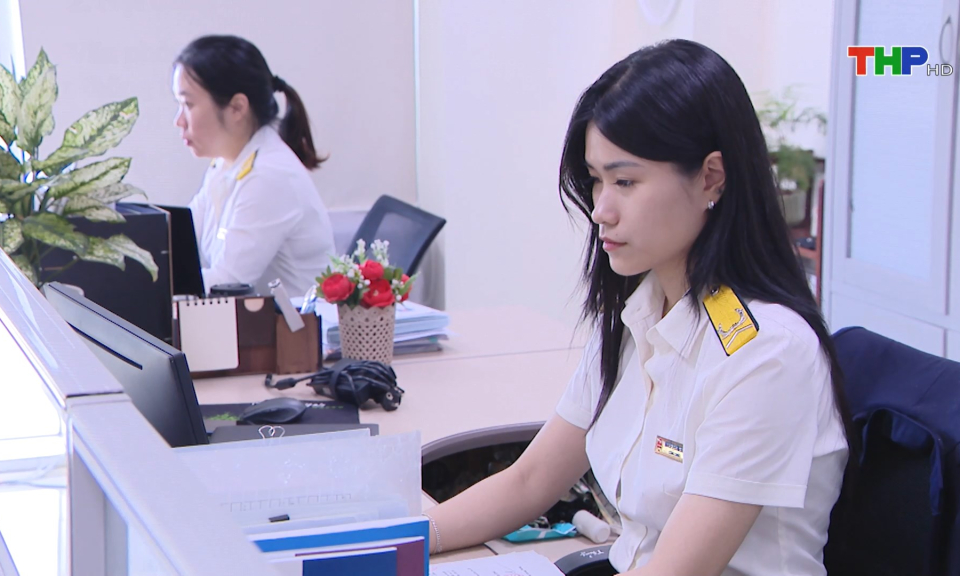 Hỗ trợ doanh nghiệp, hộ kinh doanh triển khai h&oacute;a đơn điện tử